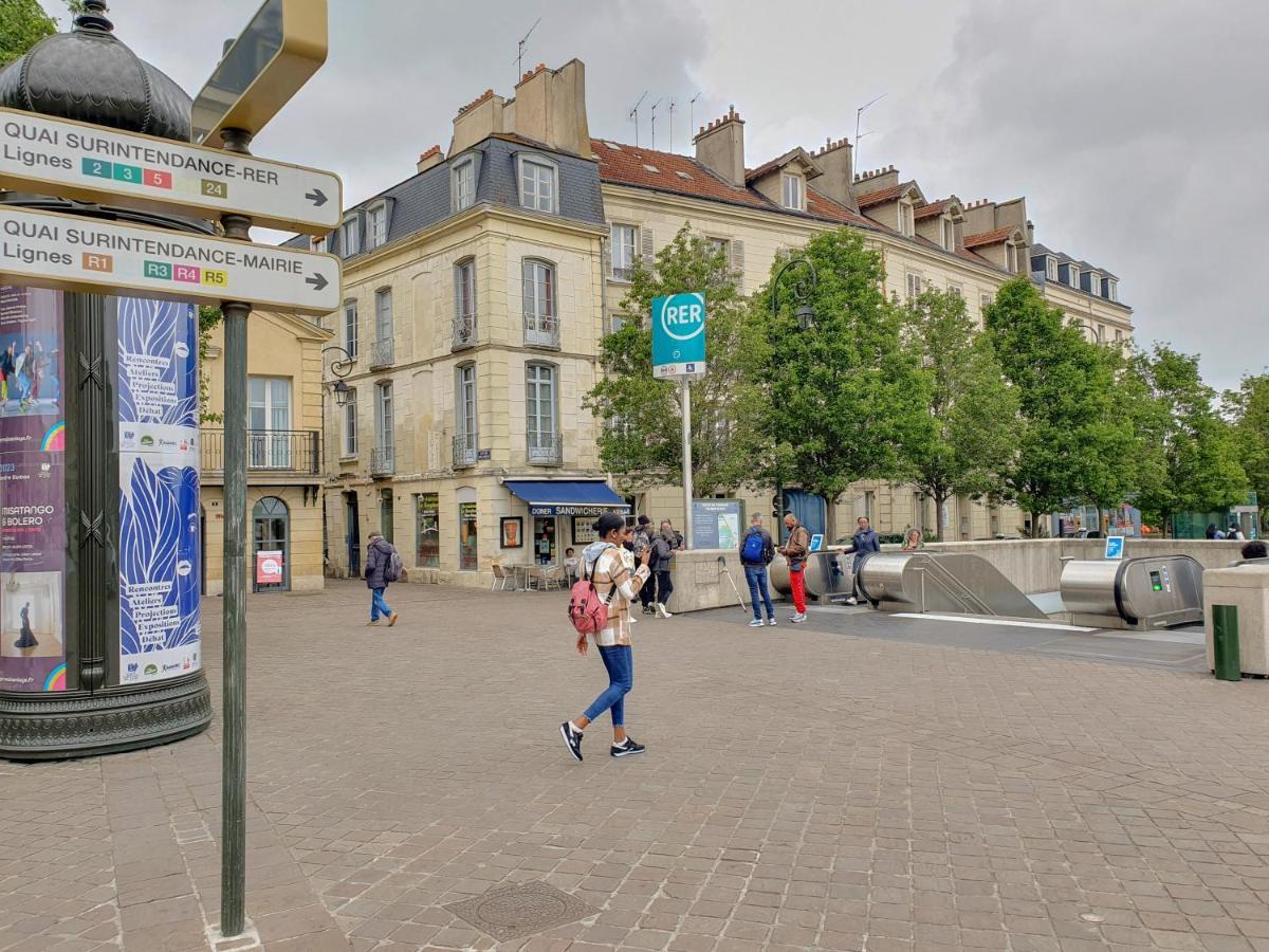 Exigehome-Grand Studio En Centre Ville - 300 M Du Rer A Saint-Germain-en-Laye Esterno foto